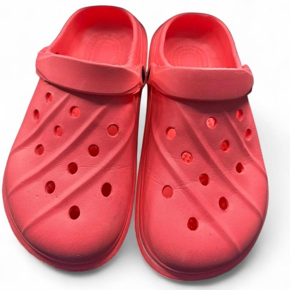 Pink Clogs - Picture 1 of 3